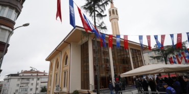 Uskudar-Gumussu-Camii-yeniden-ibadete-acildi-1024x683-1