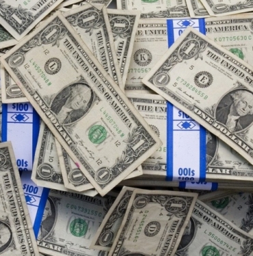dolar-2-e1713771942604-1024x493-1