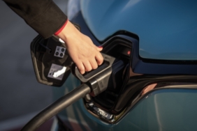 Elektrikli-araclar-bayramda-yolda-birakmadi-scaled-e1719653951536-1024x566-1