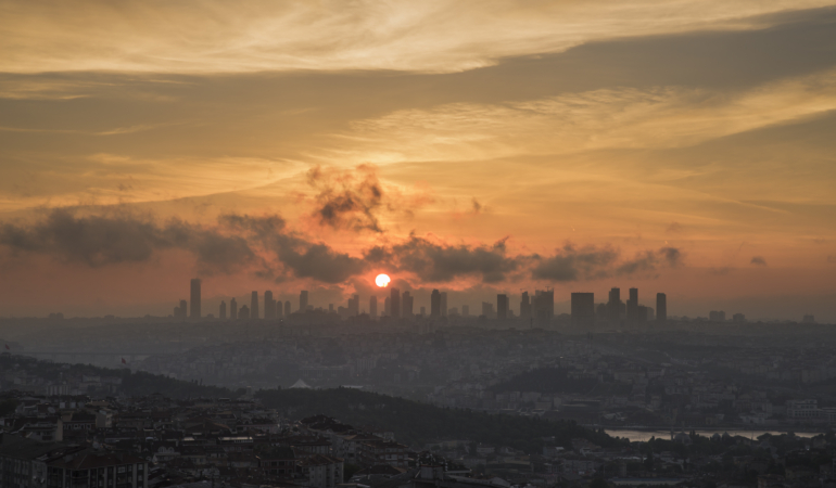 AKOM uyardı! Afrika sıcakları devam ediyor