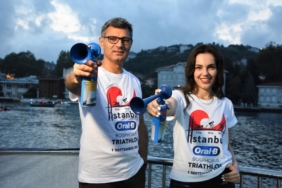 Oyuncu-Tanrisevsin-Avrupadan-Asyaya-bisiklet-surerek-gecti-1024x623-1